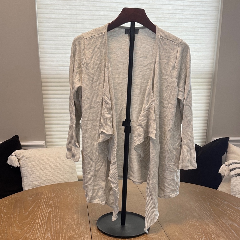 Neiman Marcus Light Gray Cardigan Sweater